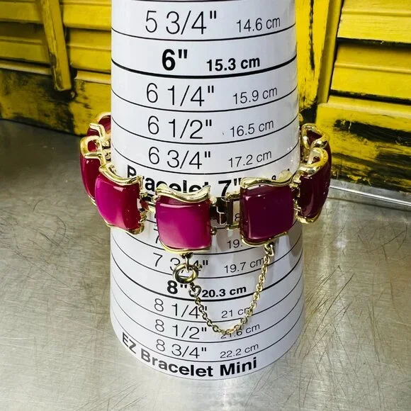 Vintage Coro MCM Thermoset Goldtone Bracelet and Earrings in Raspberry Moonglow - Picture 2 of 9
